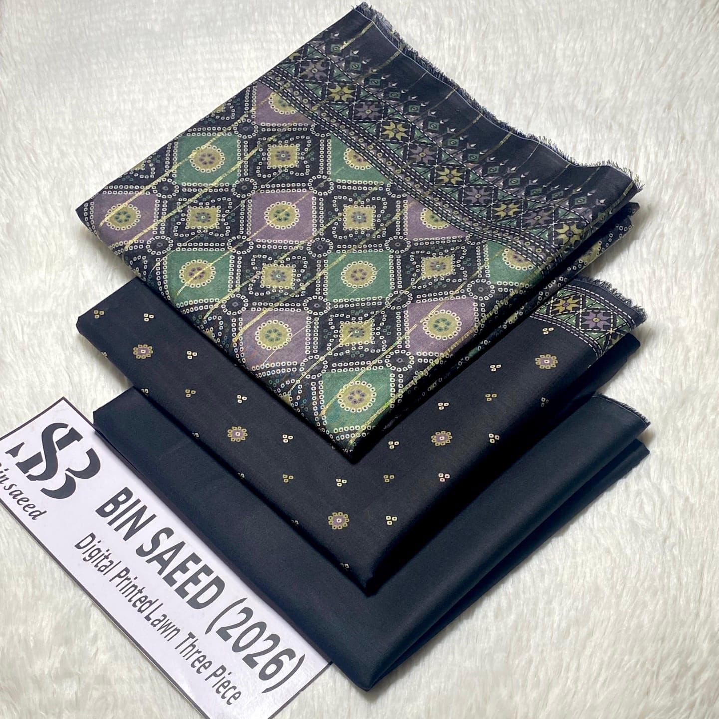 Bin Saeed Original Printed Lawn 3 Piece Suit 2026 – Printed Shirt, Voil Lawn Dupatta & Dyed Trouser